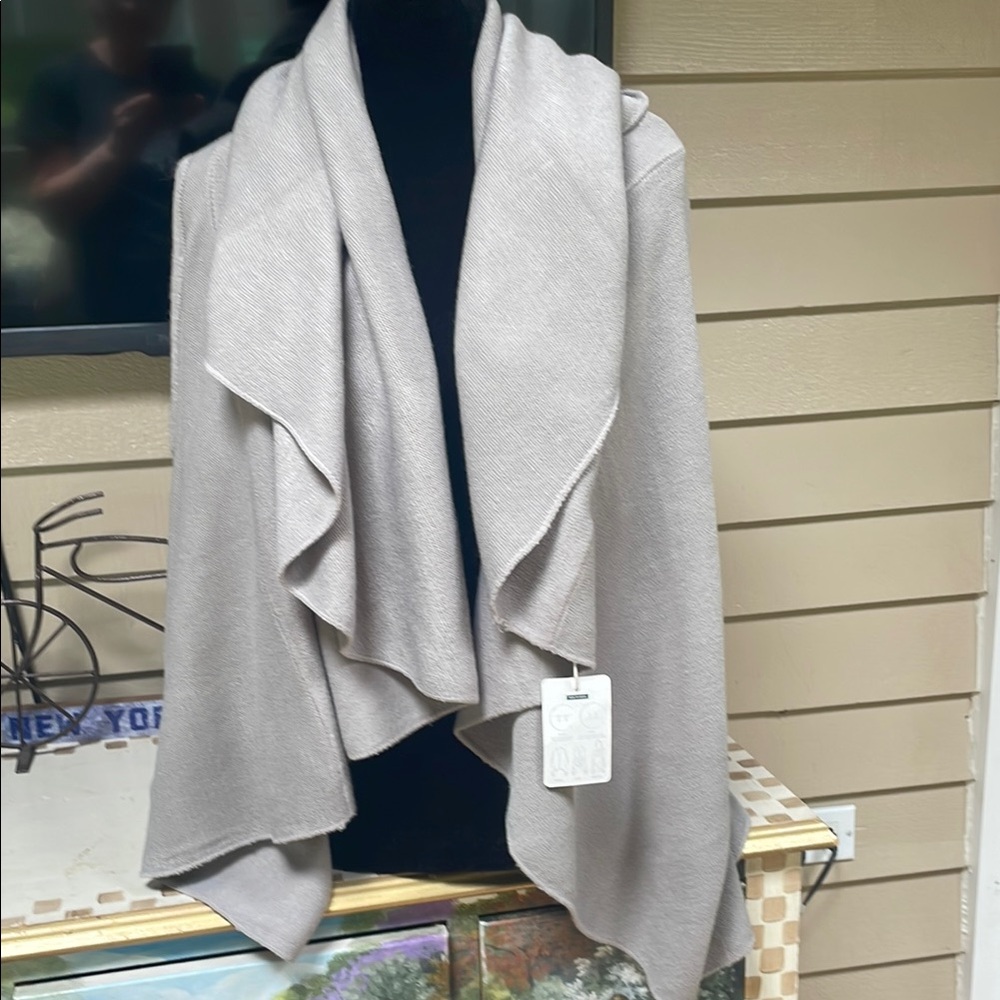 NWT The Paper Store Shawl Vest